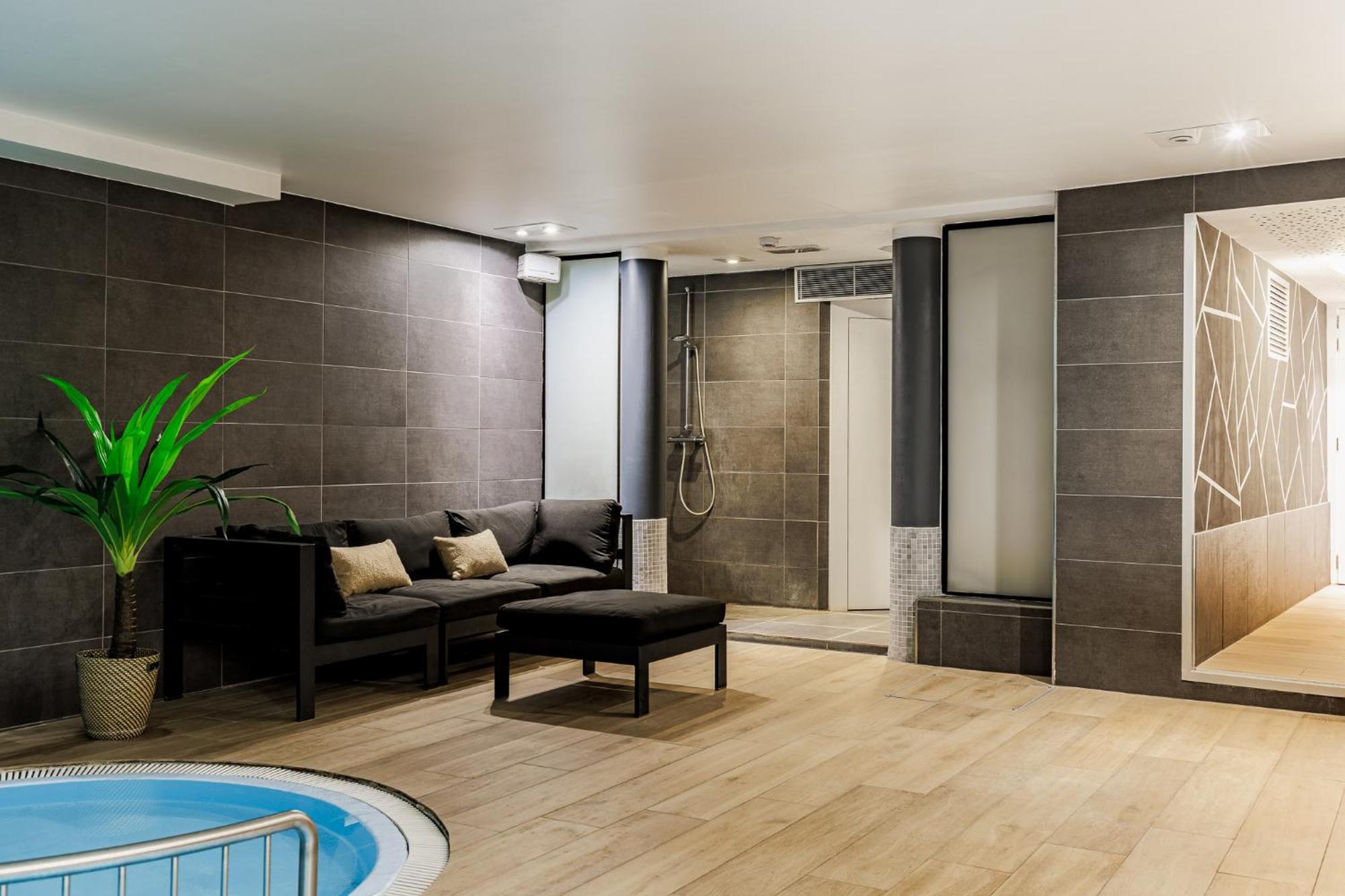 Hotel Saint Sauveur By Wp Hotels 블랑켄베르크 외부 사진